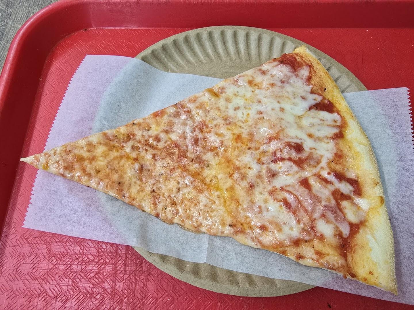 Luna Kings Pizzeria